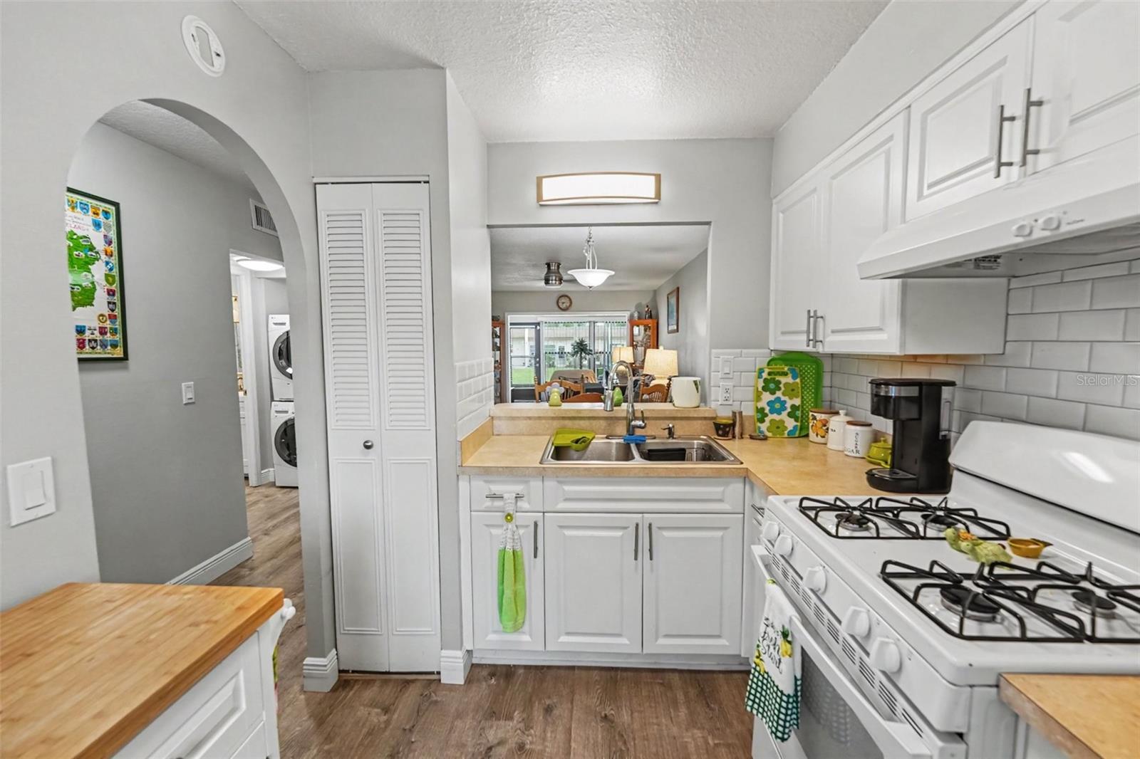 1195 MISSION HILLS BLVD #37C — photo 8