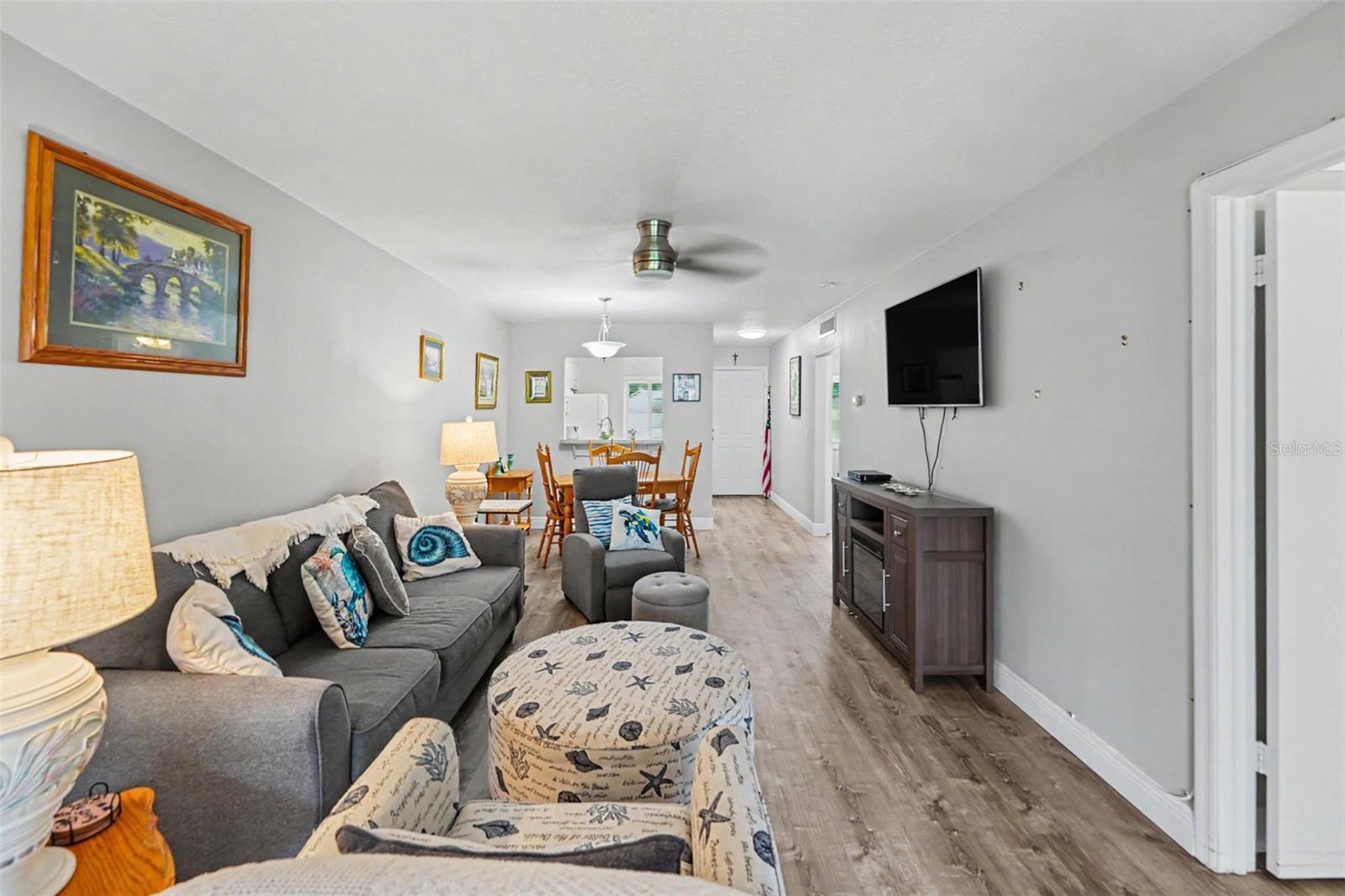 1195 MISSION HILLS BLVD #37C — photo 4