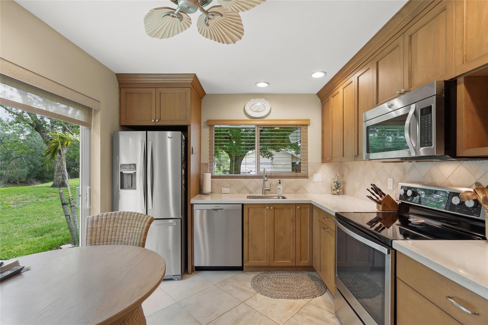 4239 CARRIAGE DR #36 — photo 8