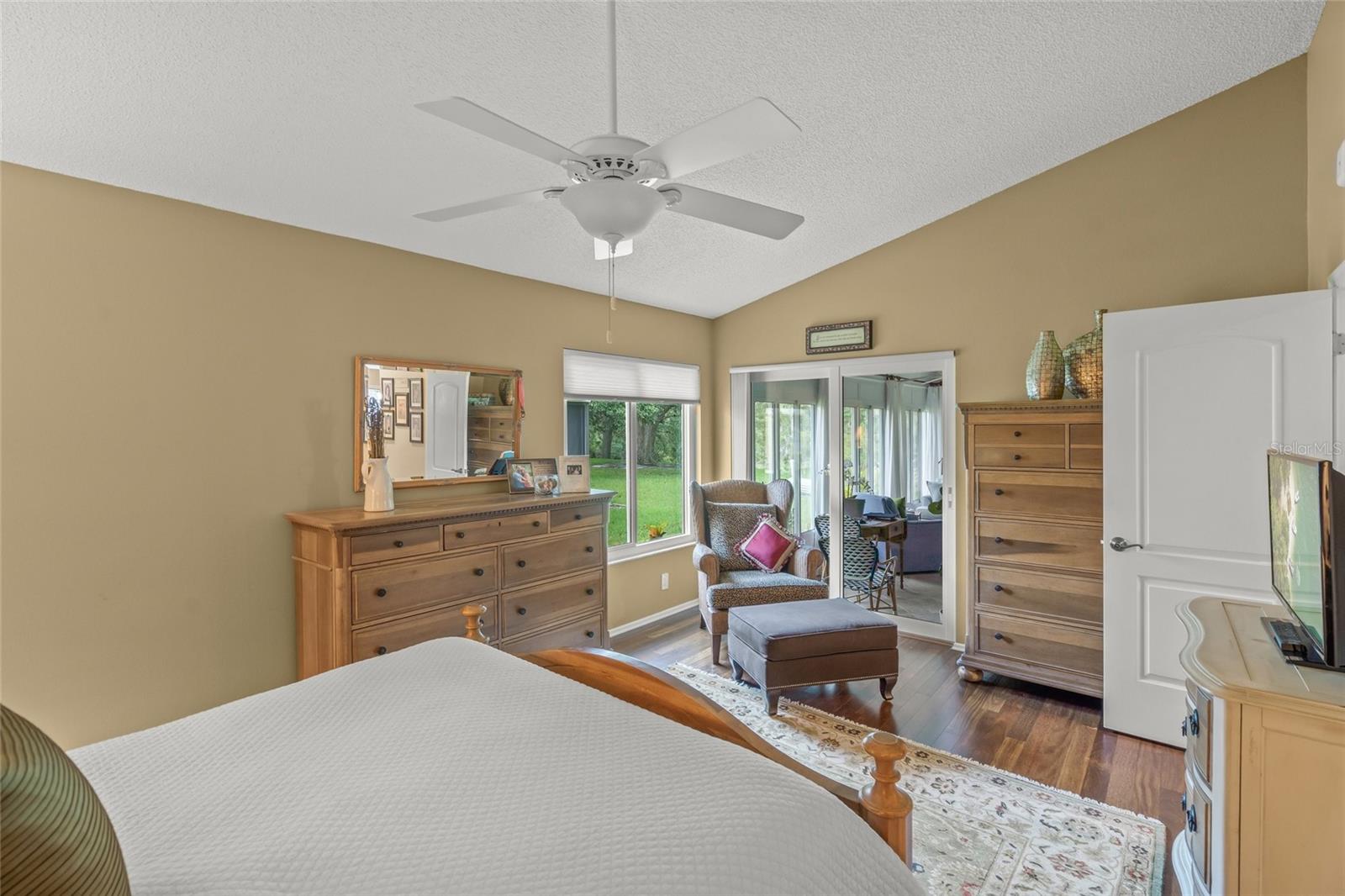4239 CARRIAGE DR #36 — photo 17