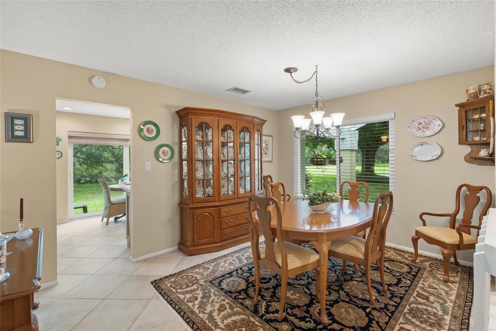 4239 CARRIAGE DR #36 — photo 5