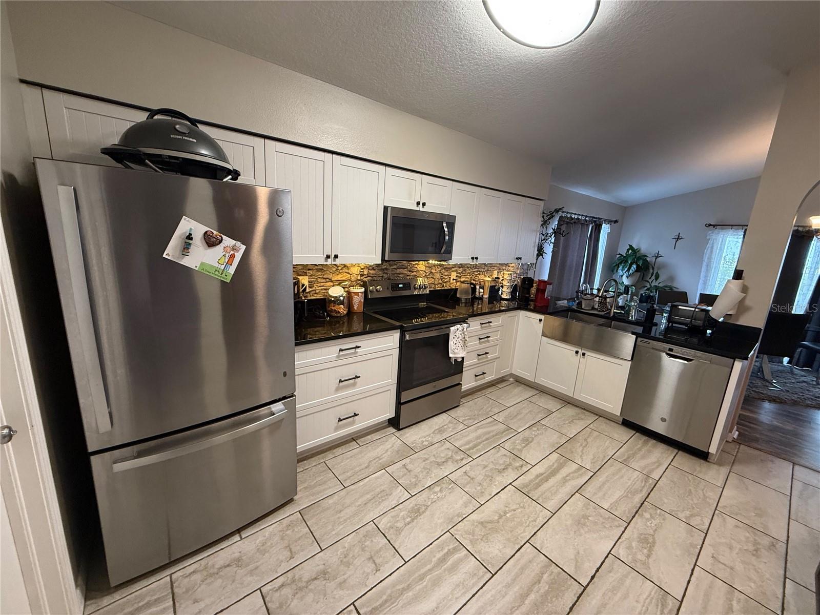 7628 WEEHAWKEN DR — photo 14
