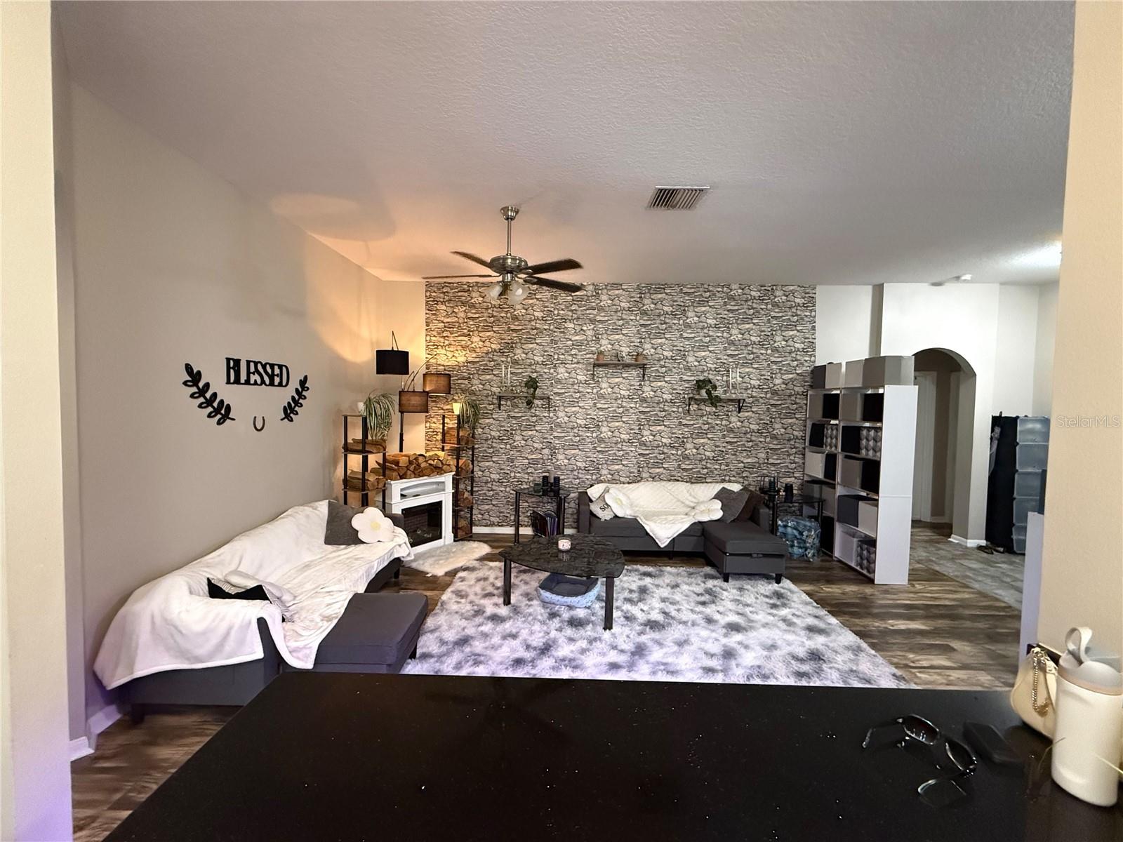 7628 WEEHAWKEN DR — photo 28