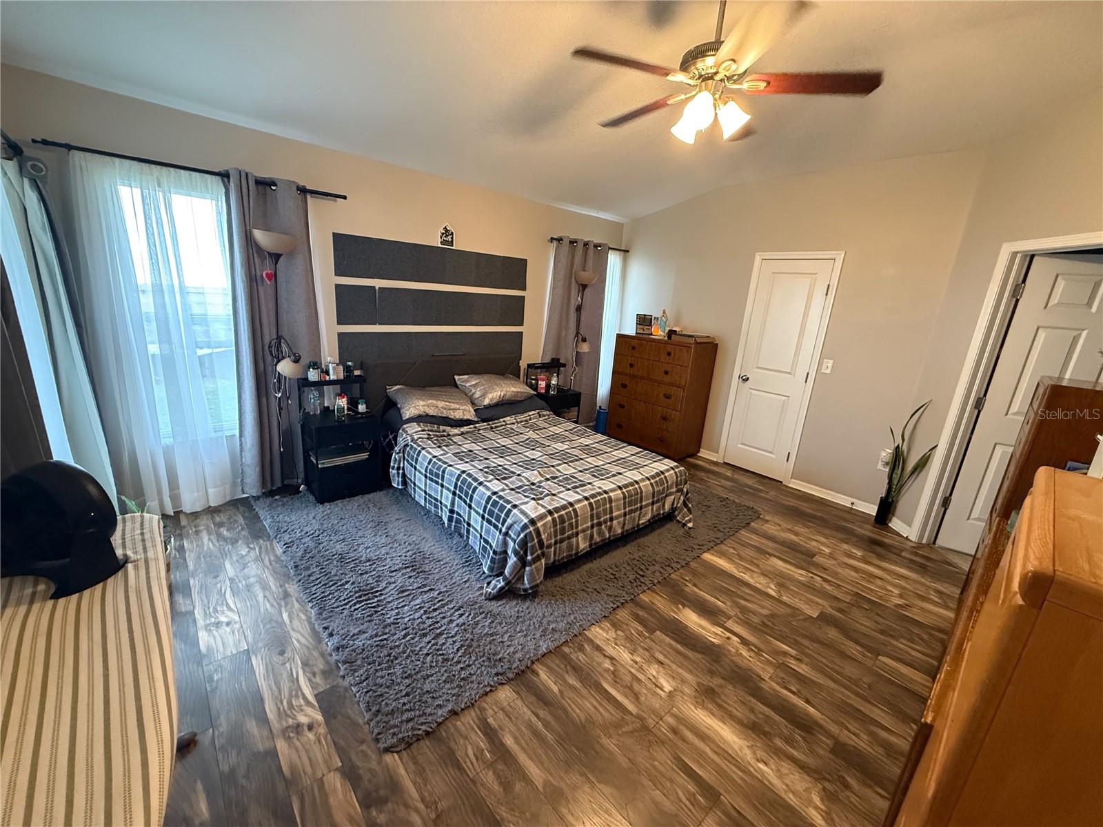 7628 WEEHAWKEN DR — photo 24