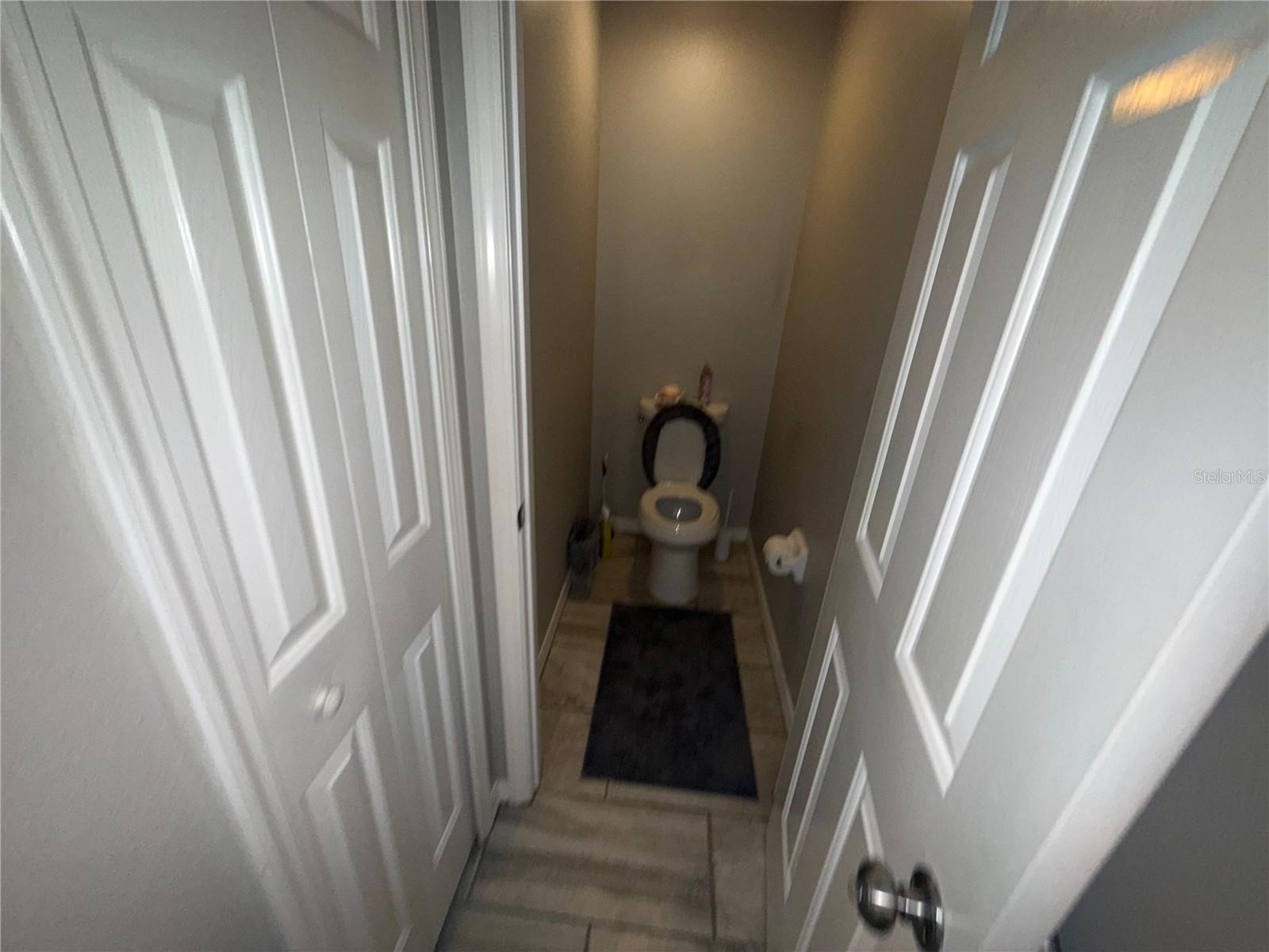 7628 WEEHAWKEN DR — photo 30