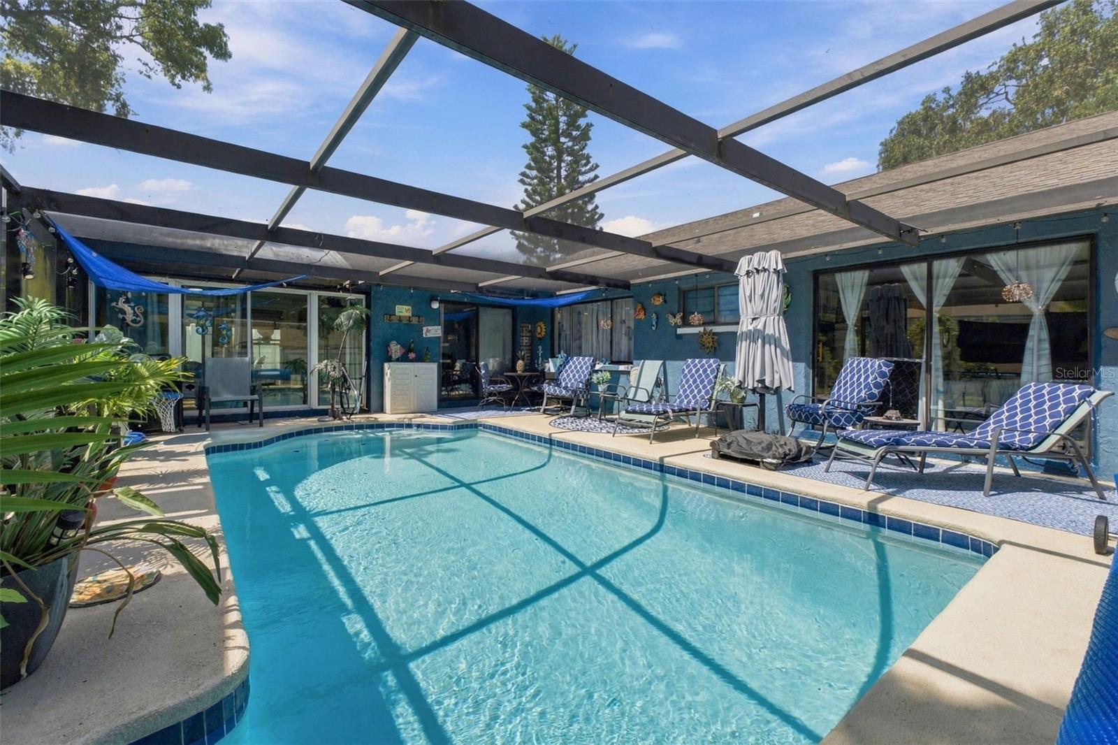 7212 CHESHIRE CT — photo 36