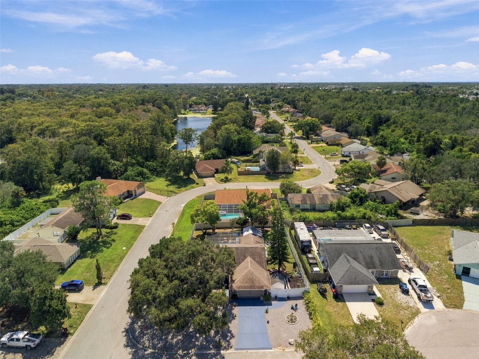 7212 CHESHIRE CT — photo 4