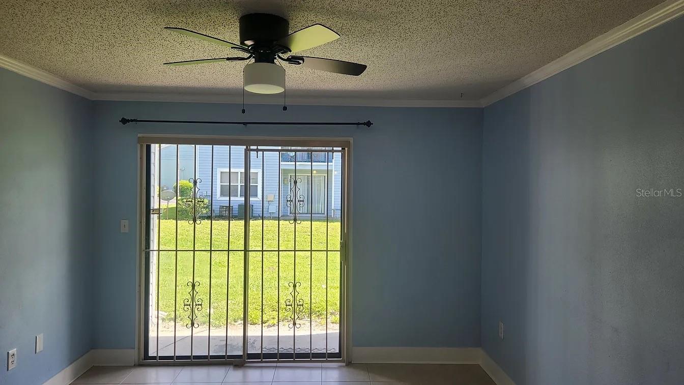 5038 TERRACE PALMS CIR #102 — photo 6