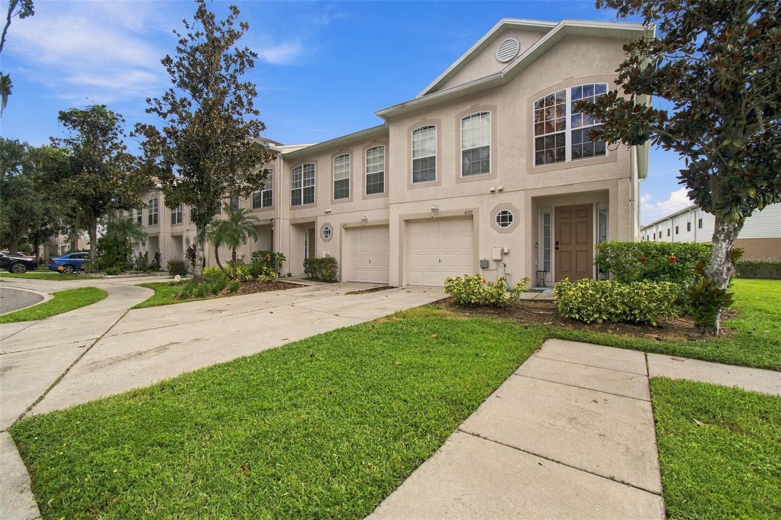 4709 ASHBURN POND WAY — photo 4