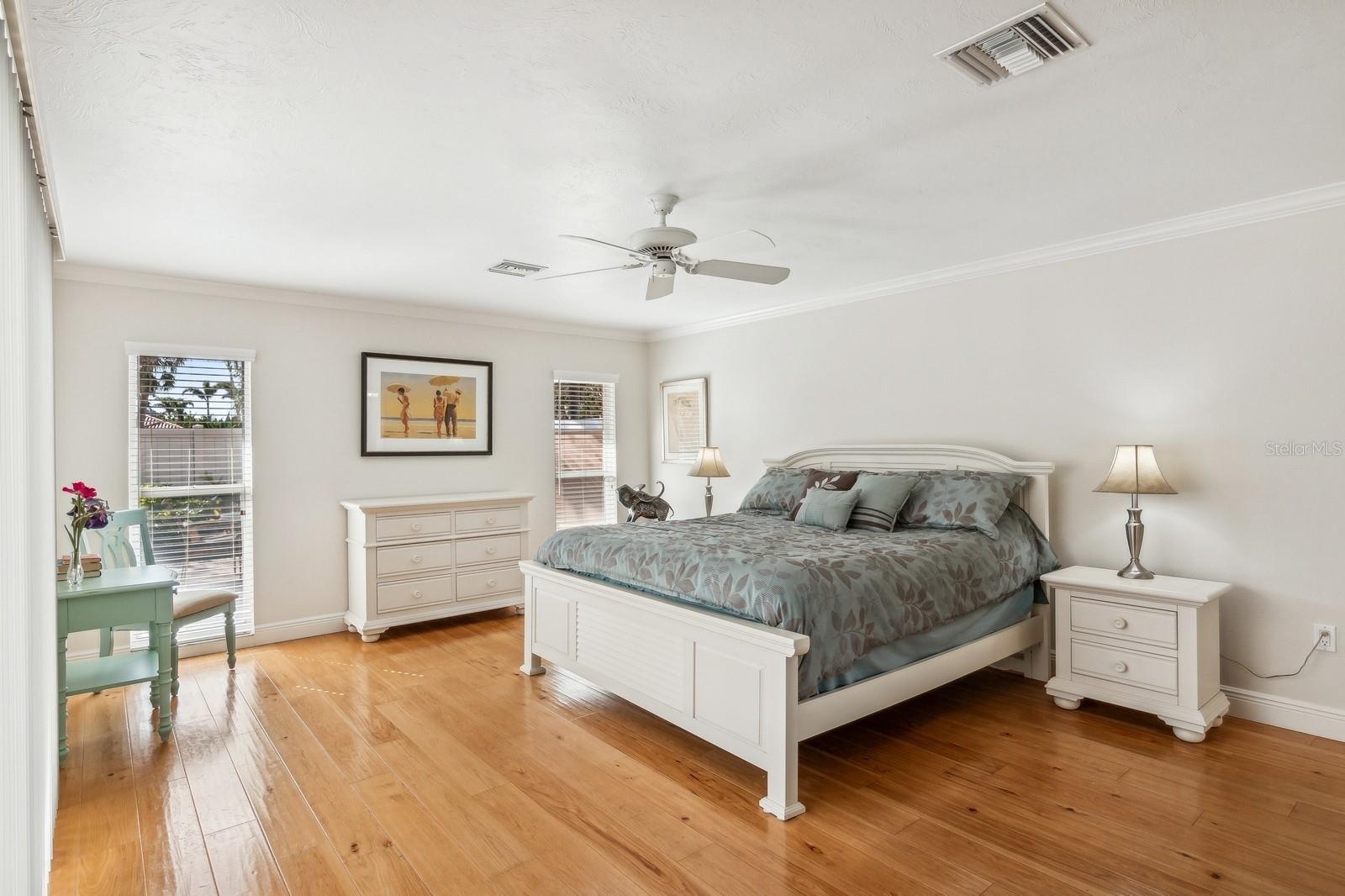 531 N SPOONBILL DR — photo 20