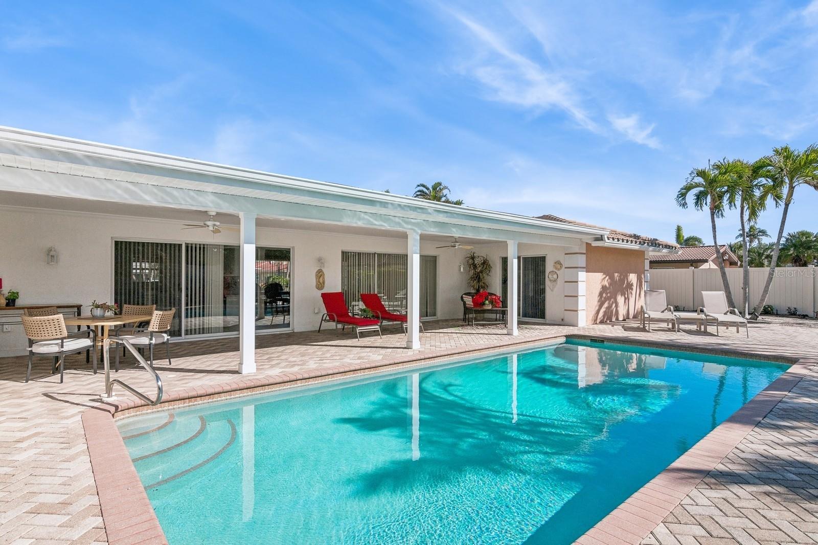 531 N SPOONBILL DR — photo 48