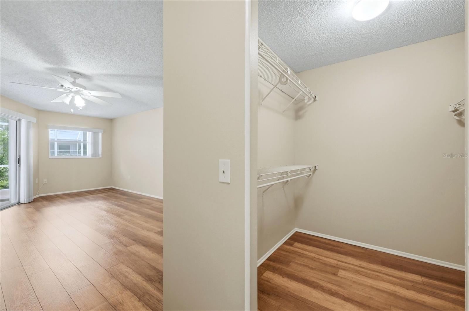 5837 GARDEN LAKES DR — photo 24