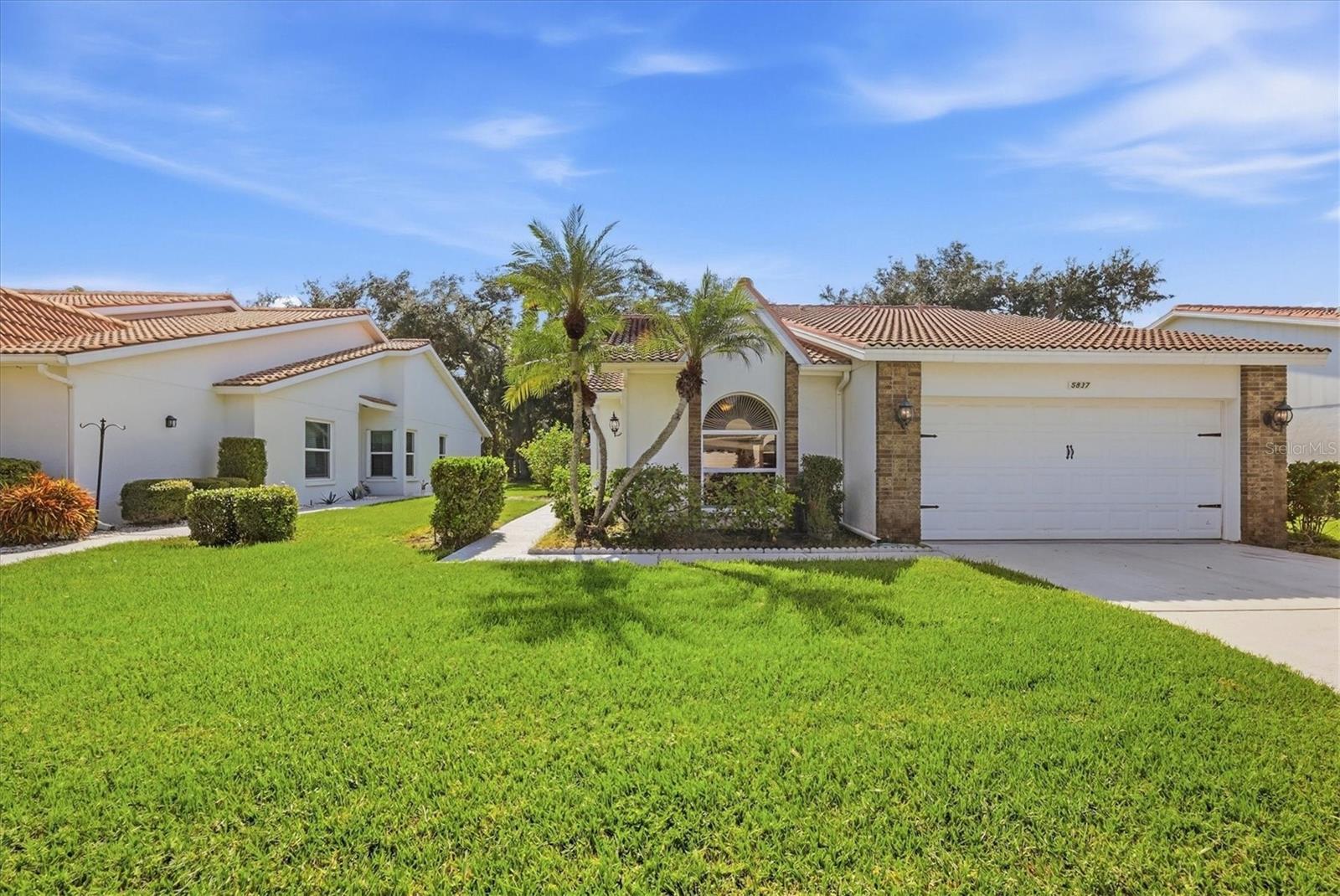 5837 GARDEN LAKES DR — photo 4