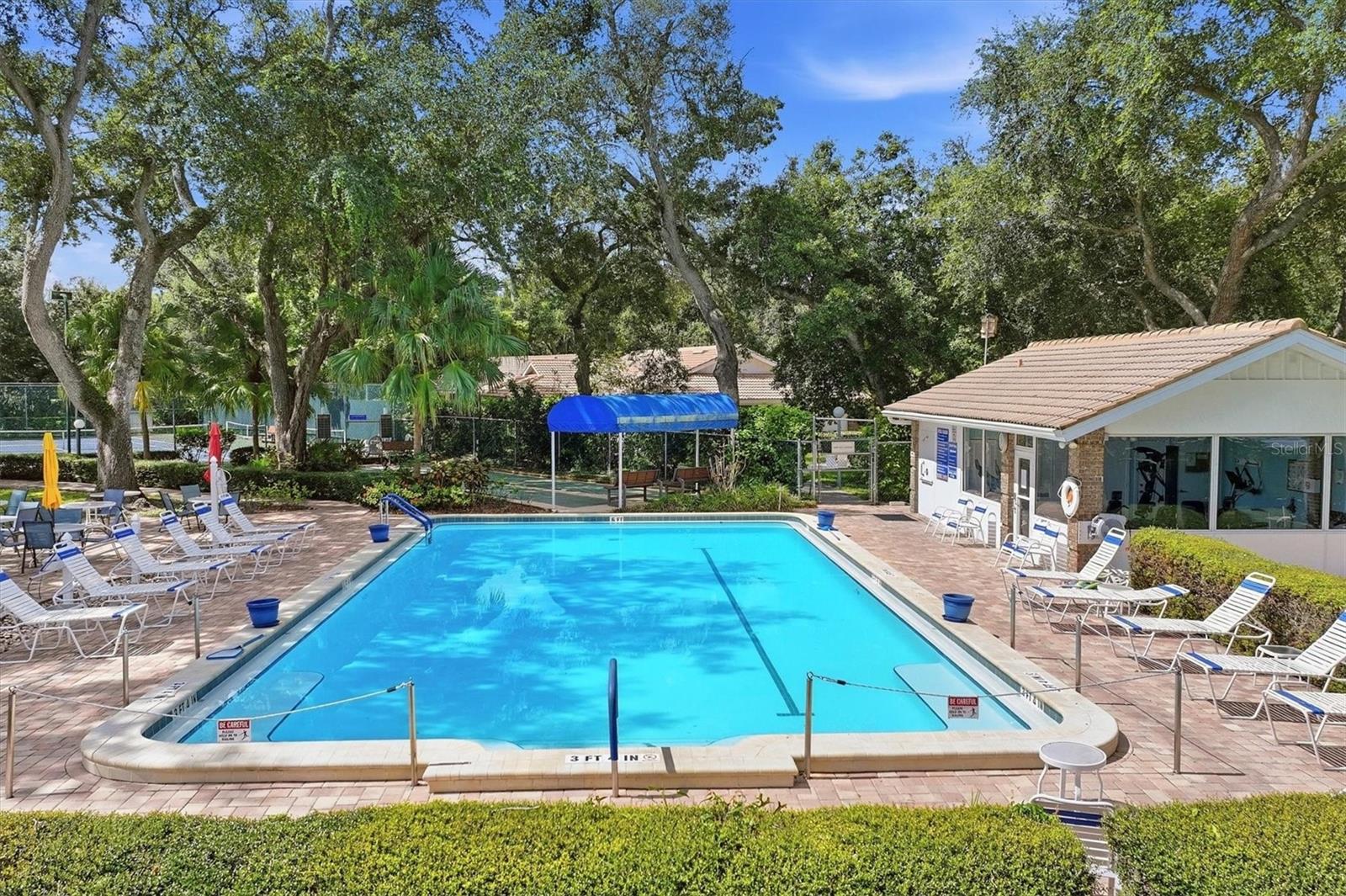 5837 GARDEN LAKES DR — photo 47