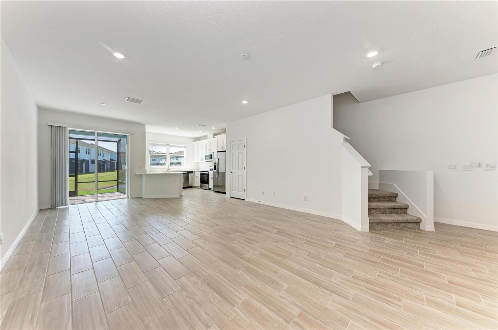 317 VIA TUSCANY AVE — photo 8