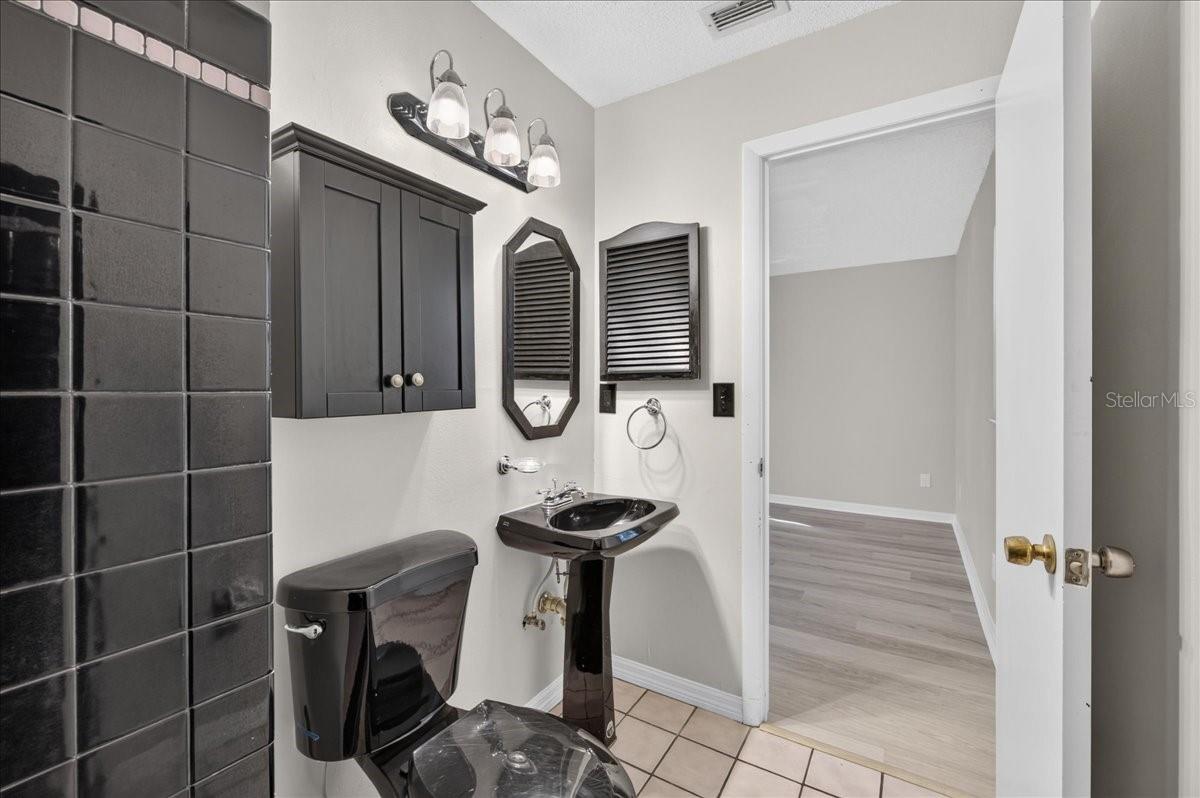 1330 WILDWOOD CT — photo 28