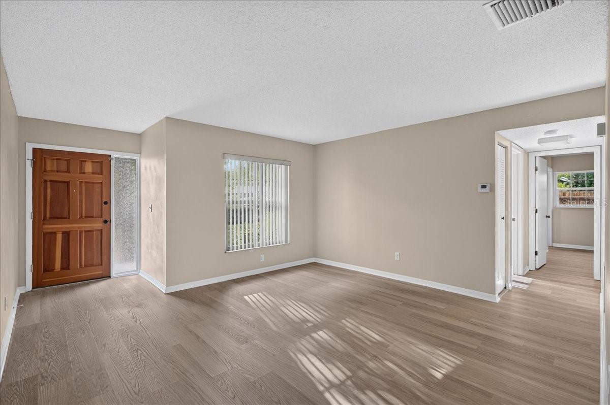 1330 WILDWOOD CT — photo 3