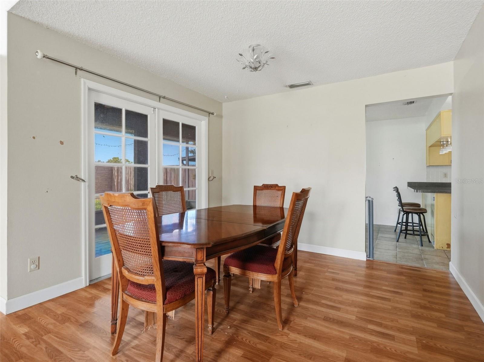 2184 SPRINGRAIN DR — photo 11