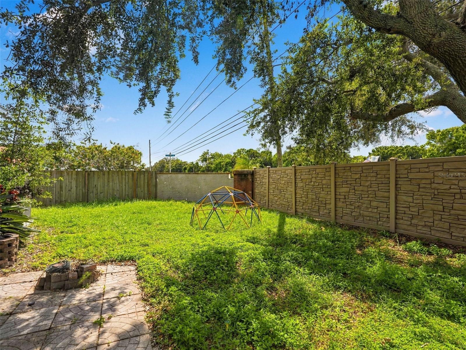 2184 SPRINGRAIN DR — photo 31