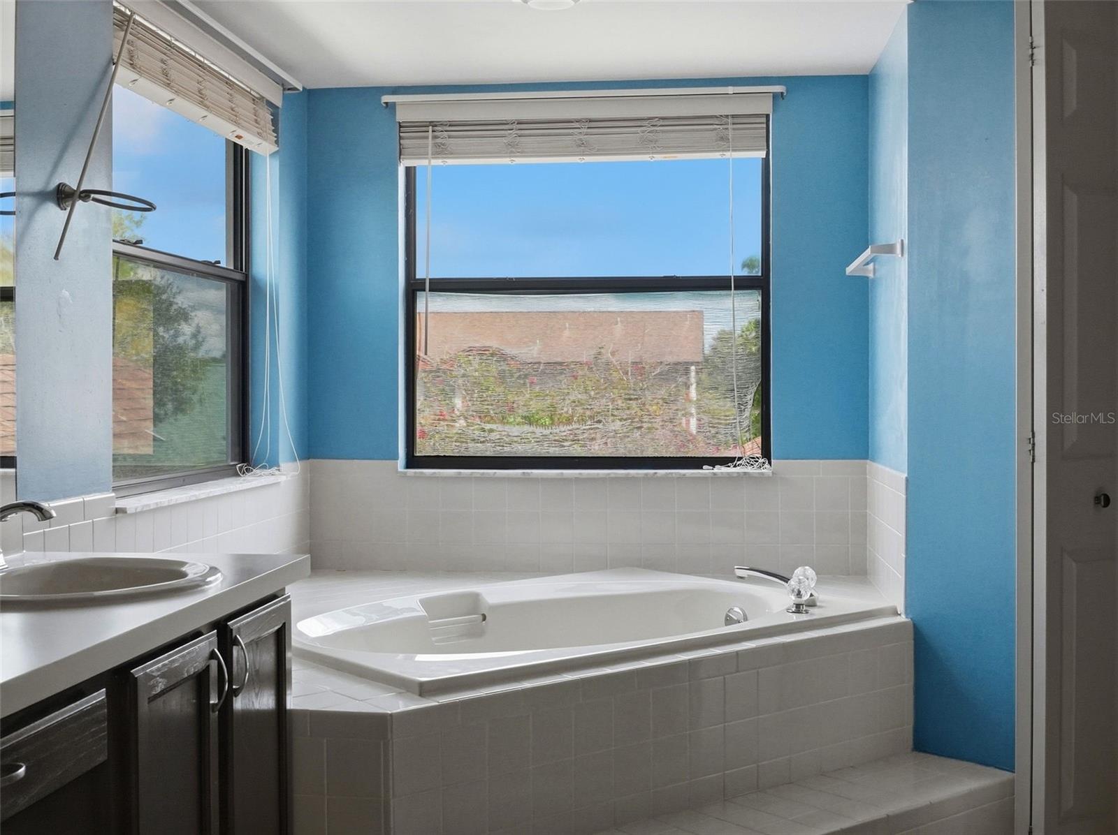 2184 SPRINGRAIN DR — photo 22