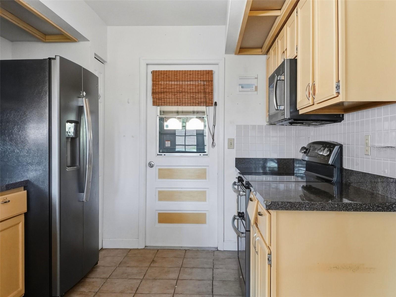2184 SPRINGRAIN DR — photo 9