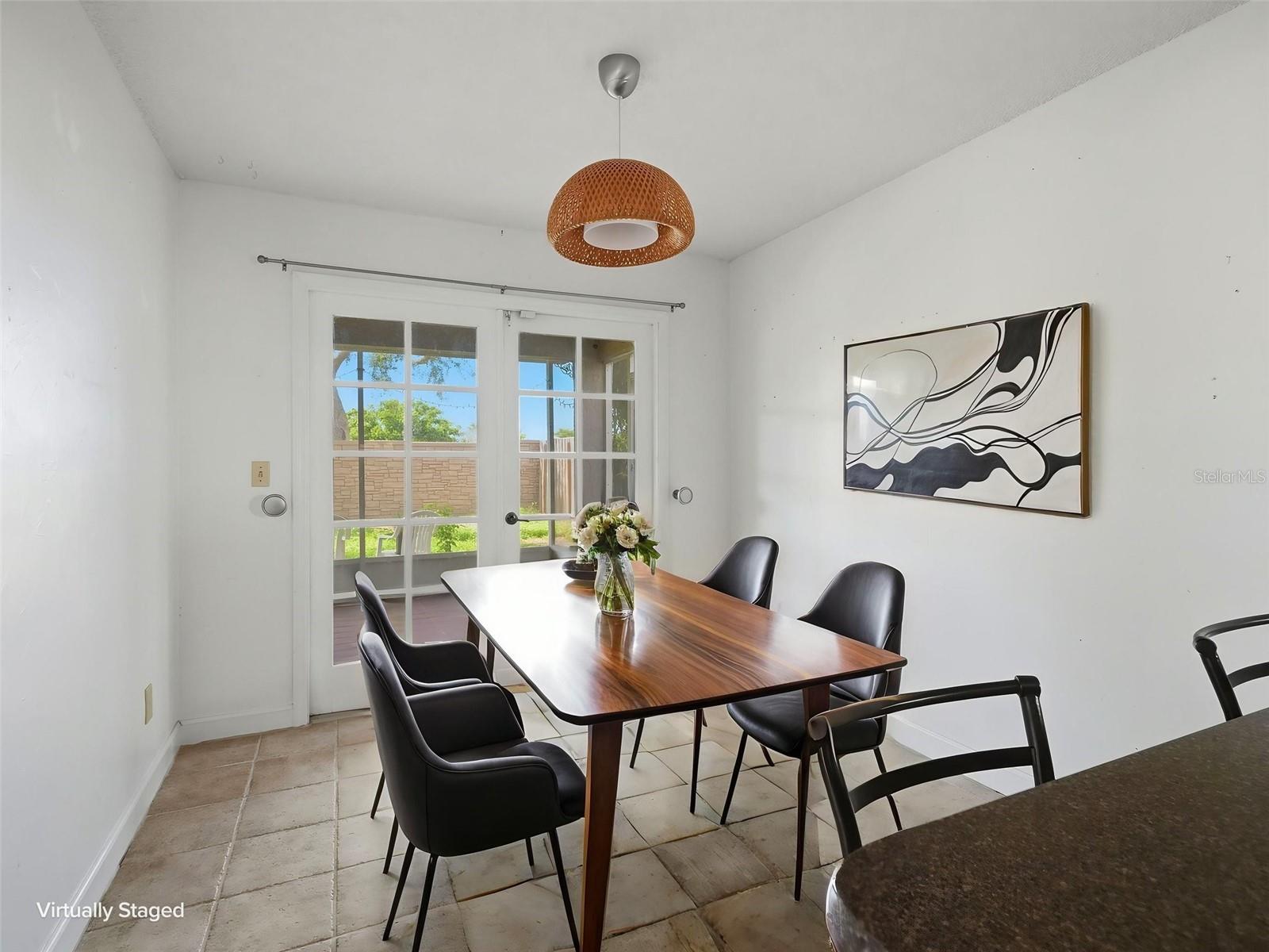 2184 SPRINGRAIN DR — photo 14
