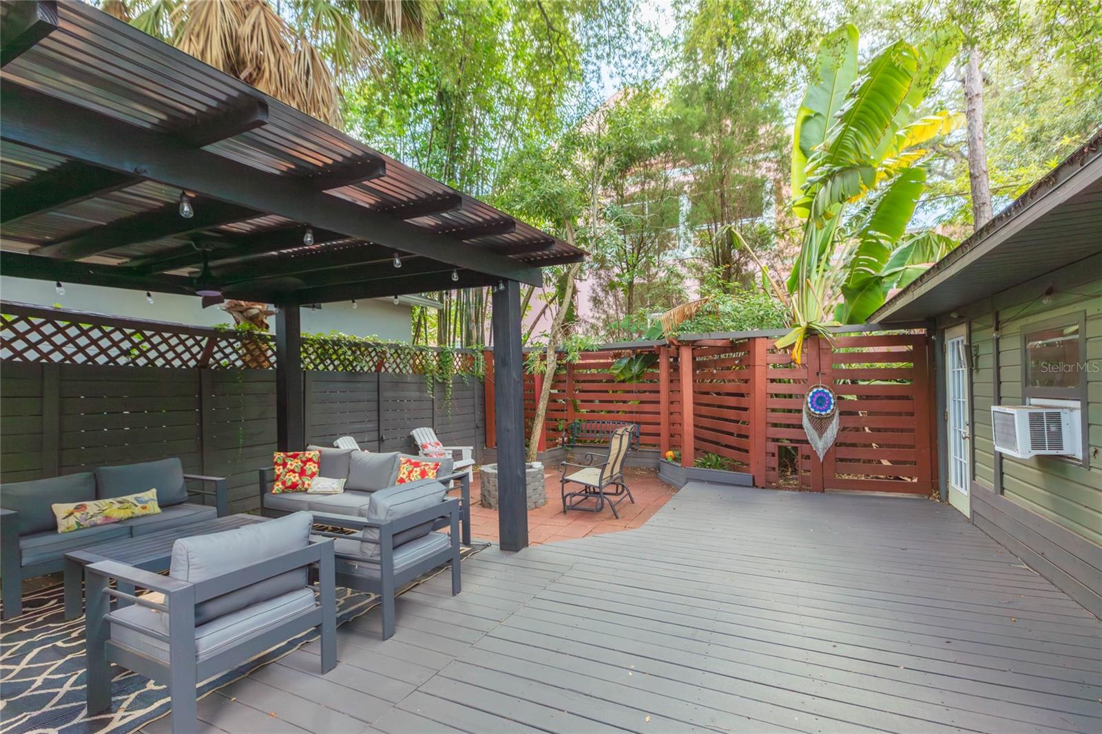 3114 W HAWTHORNE RD — photo 49