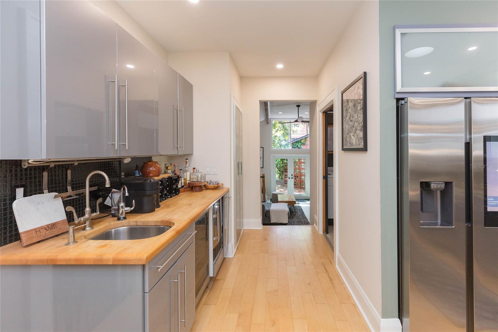 3114 W HAWTHORNE RD — photo 24