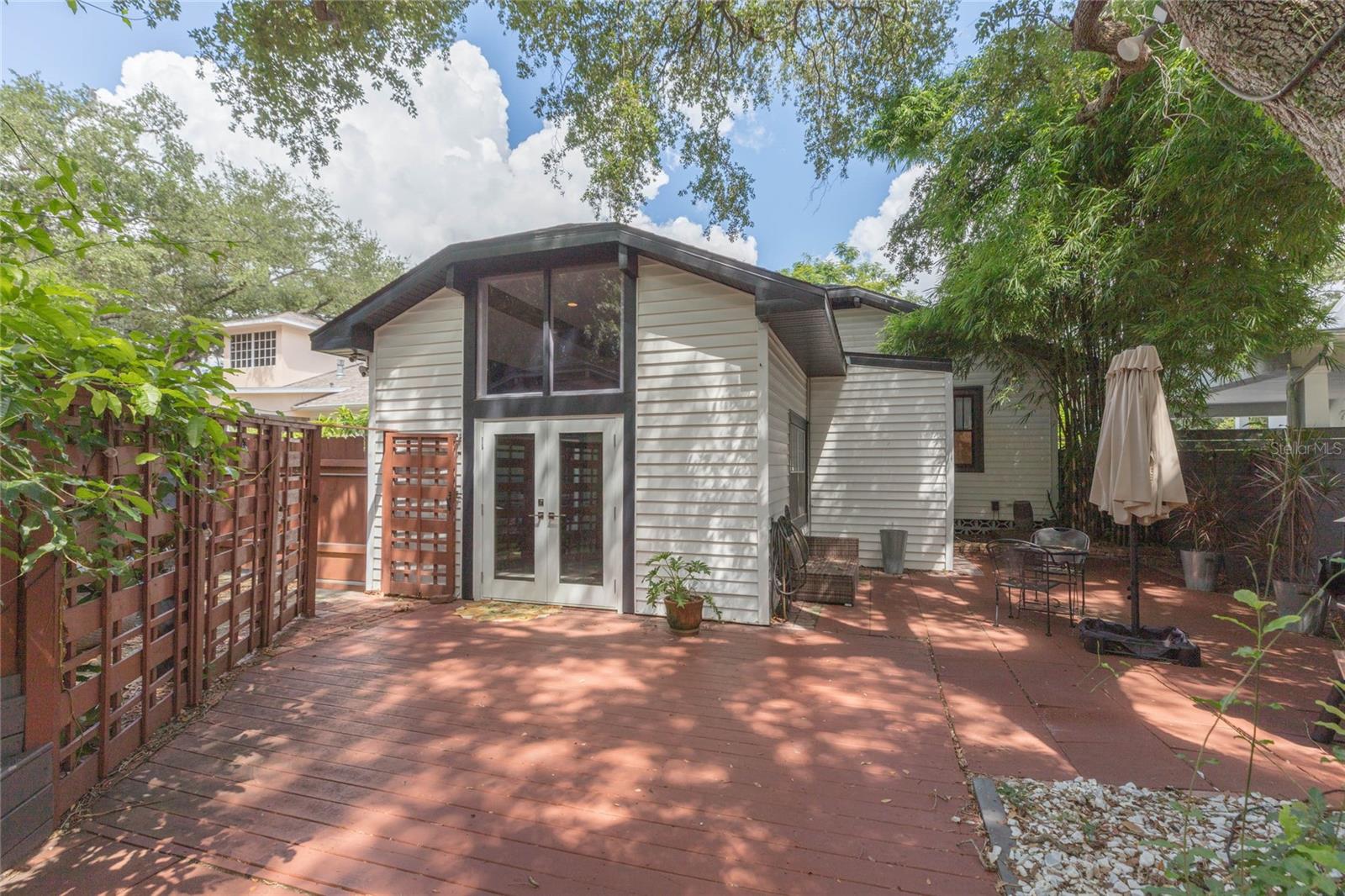 3114 W HAWTHORNE RD — photo 52