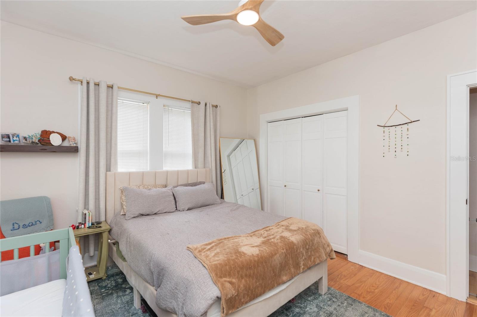3114 W HAWTHORNE RD — photo 38