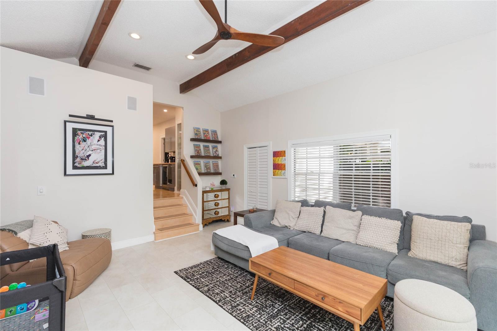 3114 W HAWTHORNE RD — photo 27