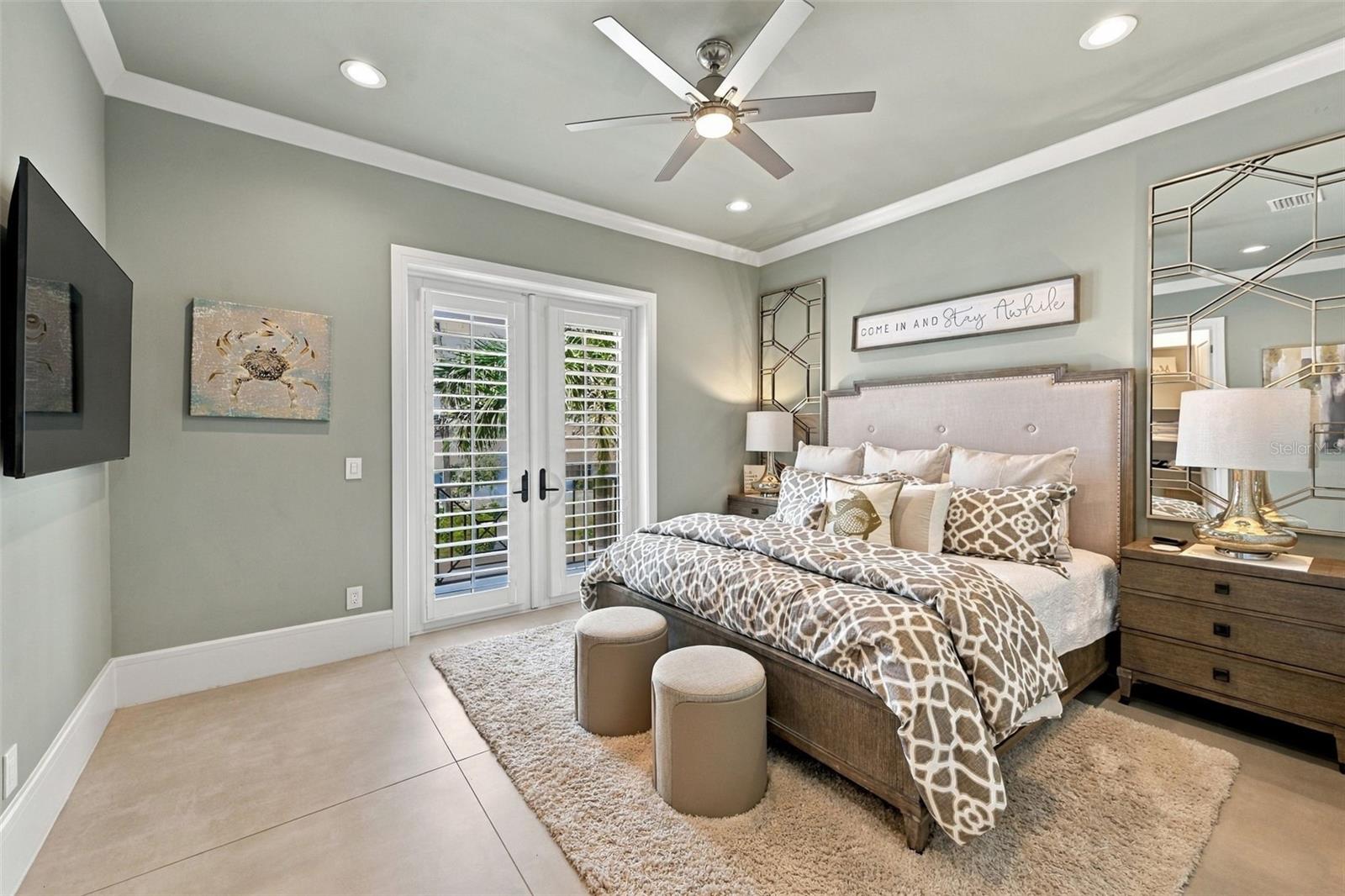 815 CAPRI BLVD — photo 39