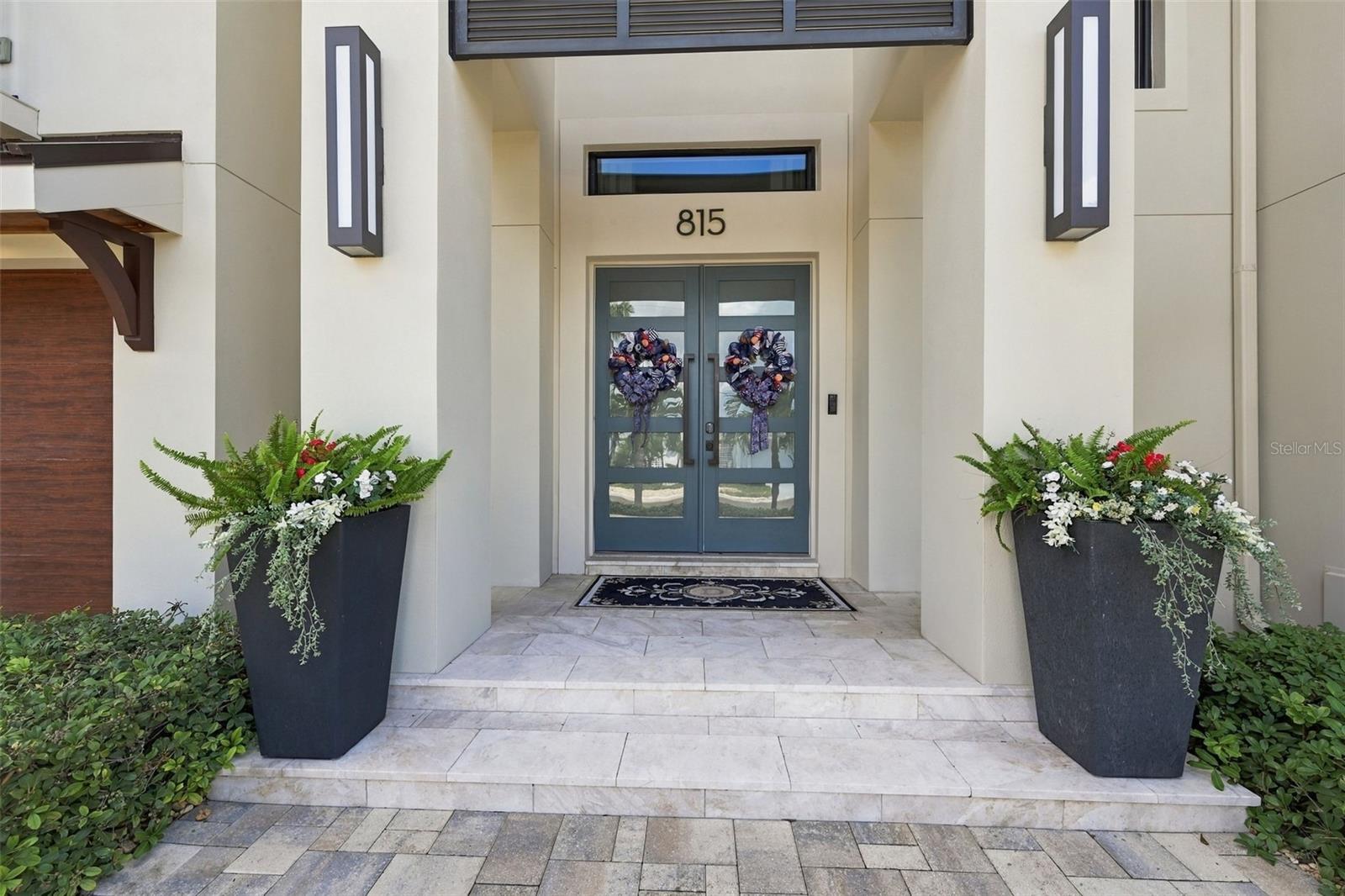 815 CAPRI BLVD — photo 5