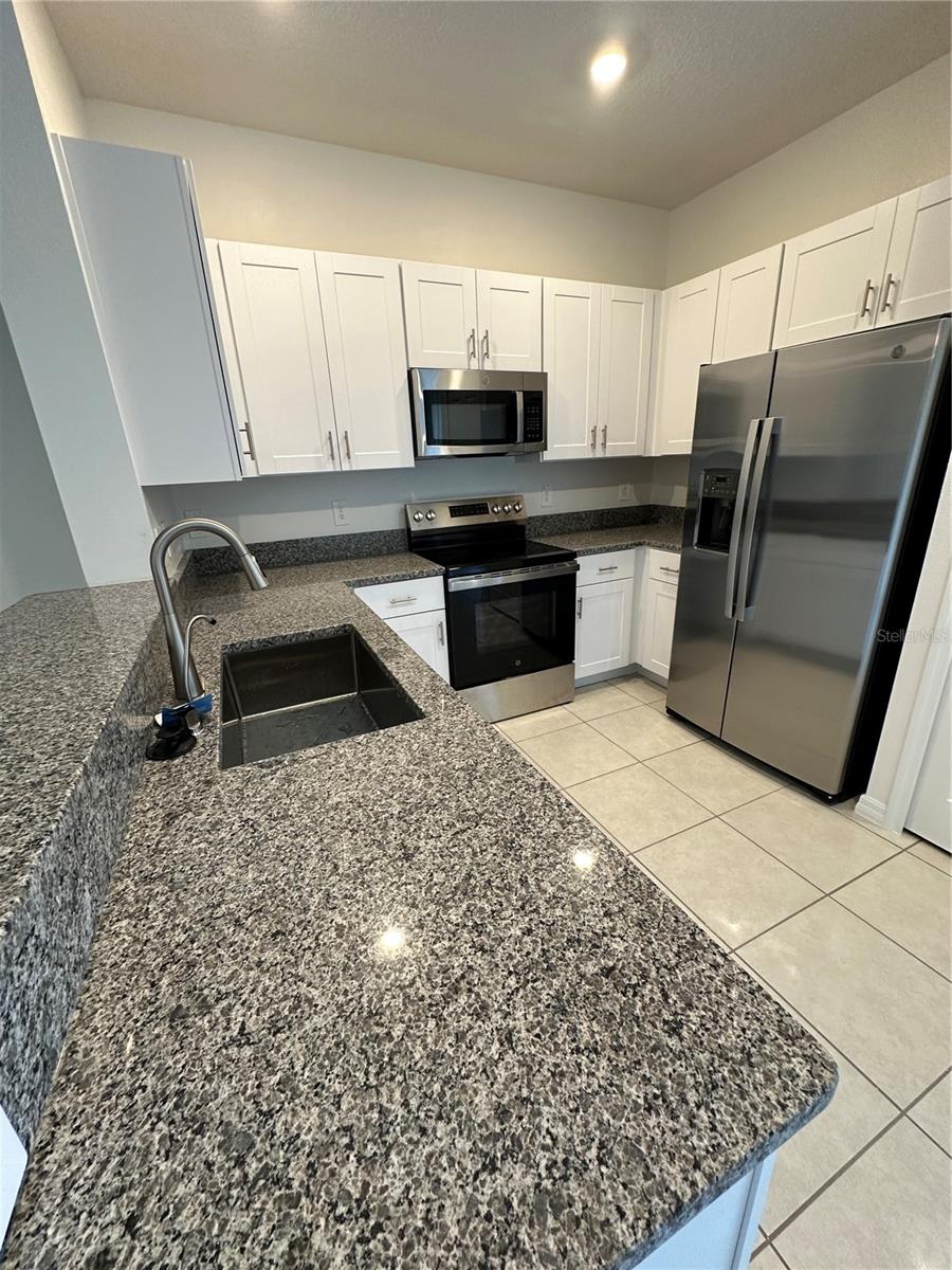 10931 WISHING CLOUD RD — photo 3