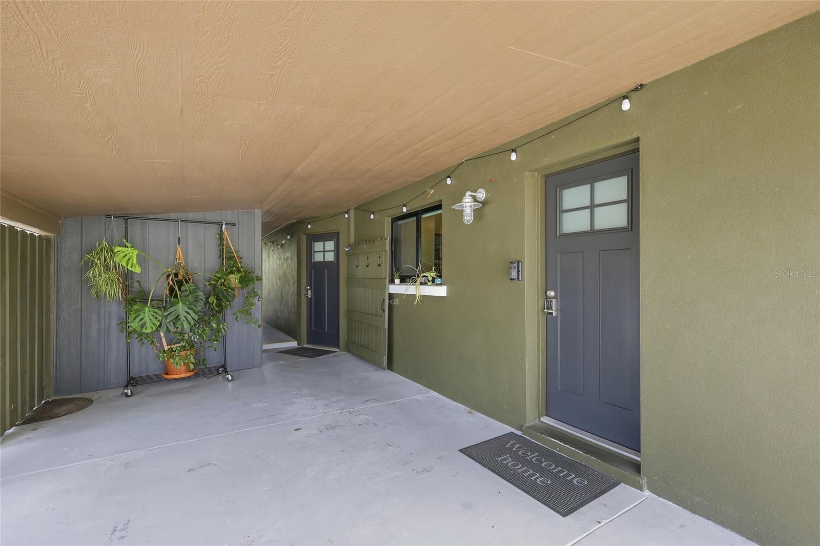 5055 LAHAINA DR — photo 3