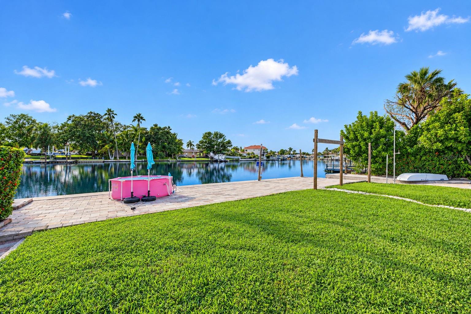 9398 SUN ISLE DR NE — photo 21