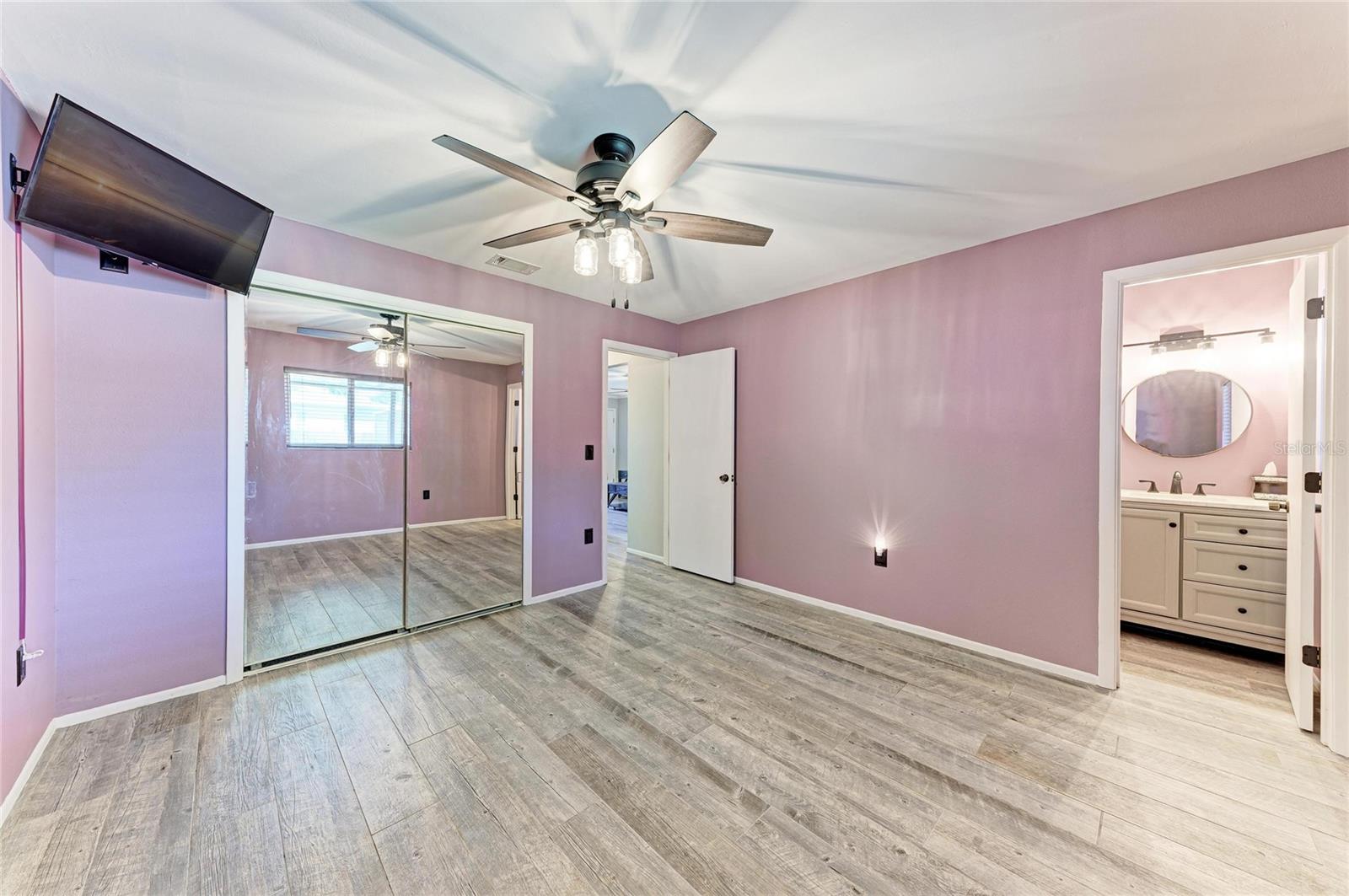 1903 COLLEEN ST — photo 11