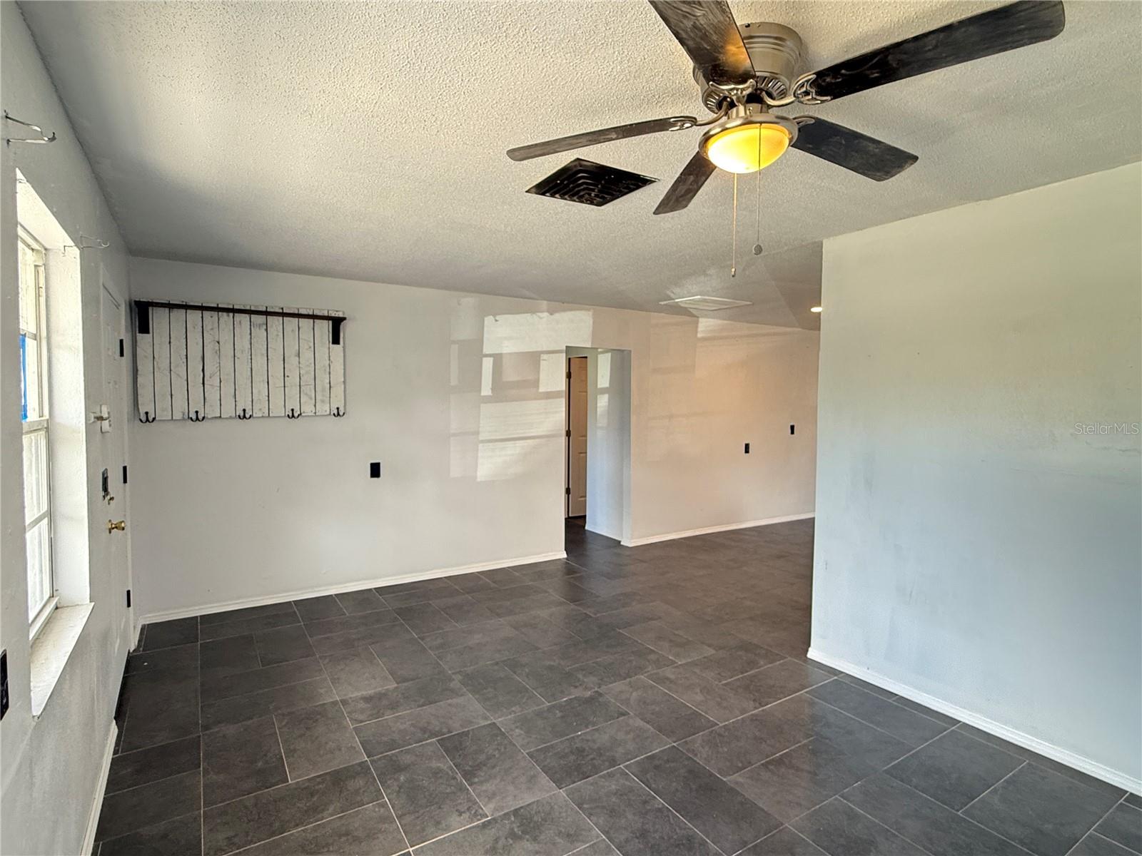 8611 LONGBOAT LN — photo 15