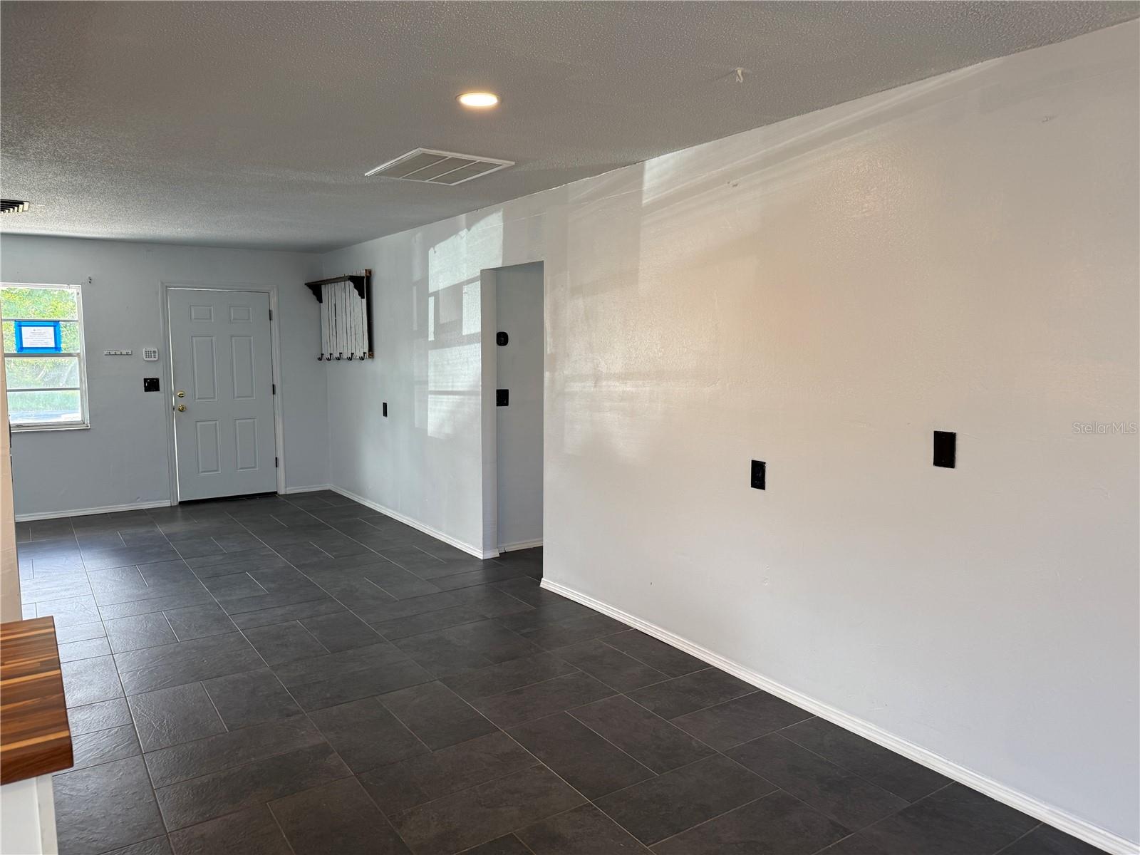 8611 LONGBOAT LN — photo 12