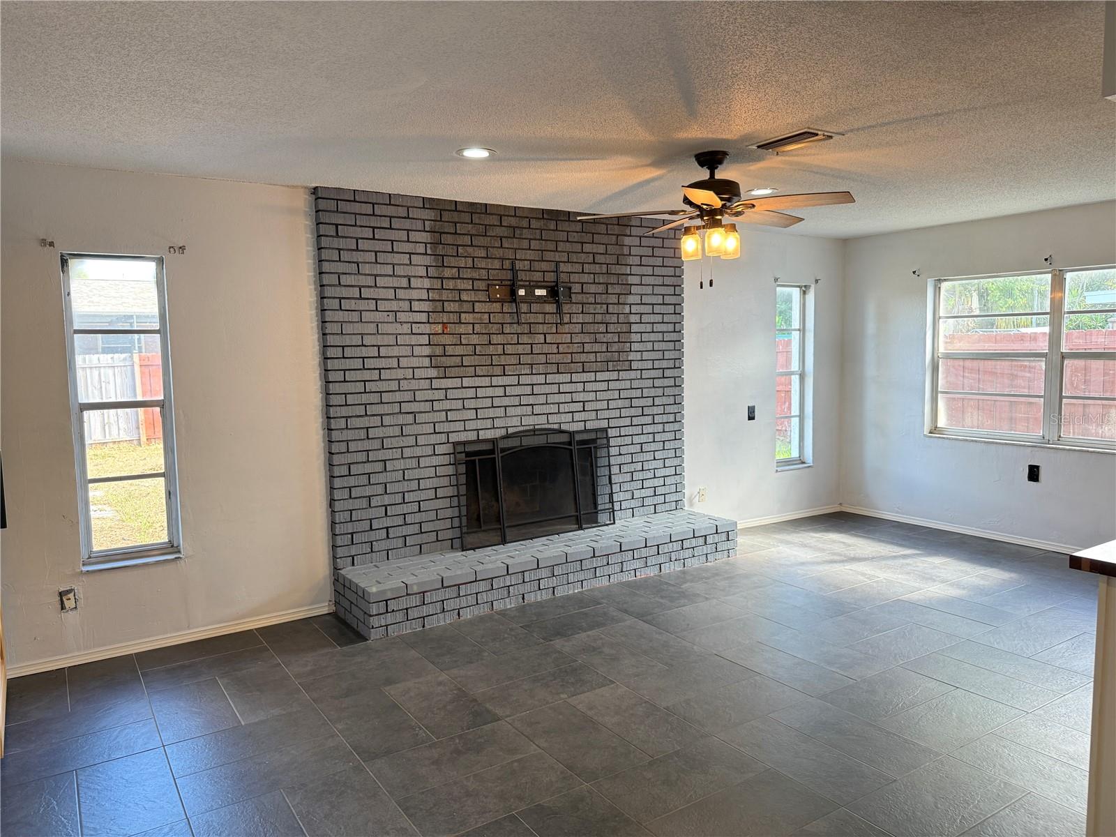 8611 LONGBOAT LN — photo 7