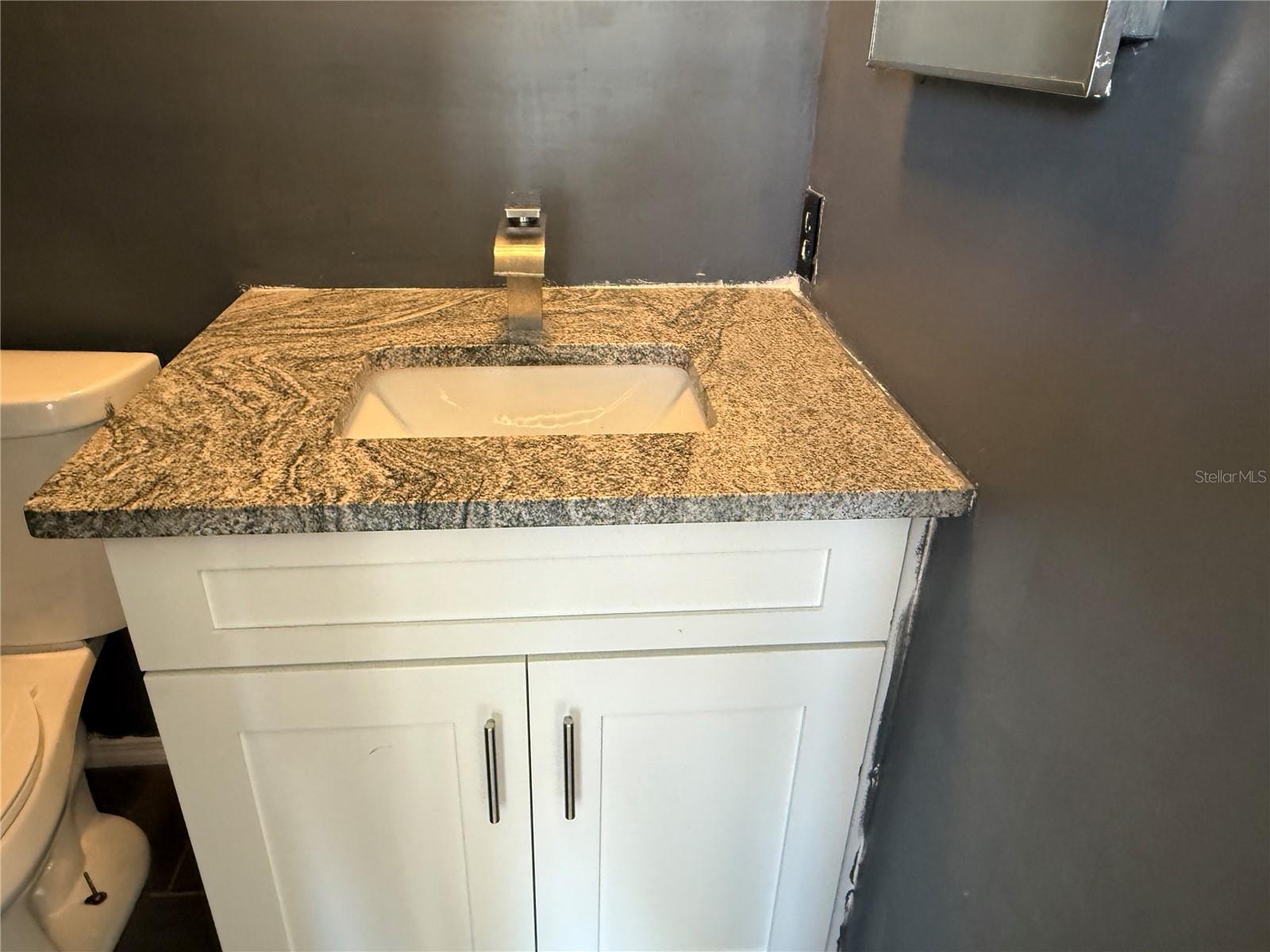 8611 LONGBOAT LN — photo 25
