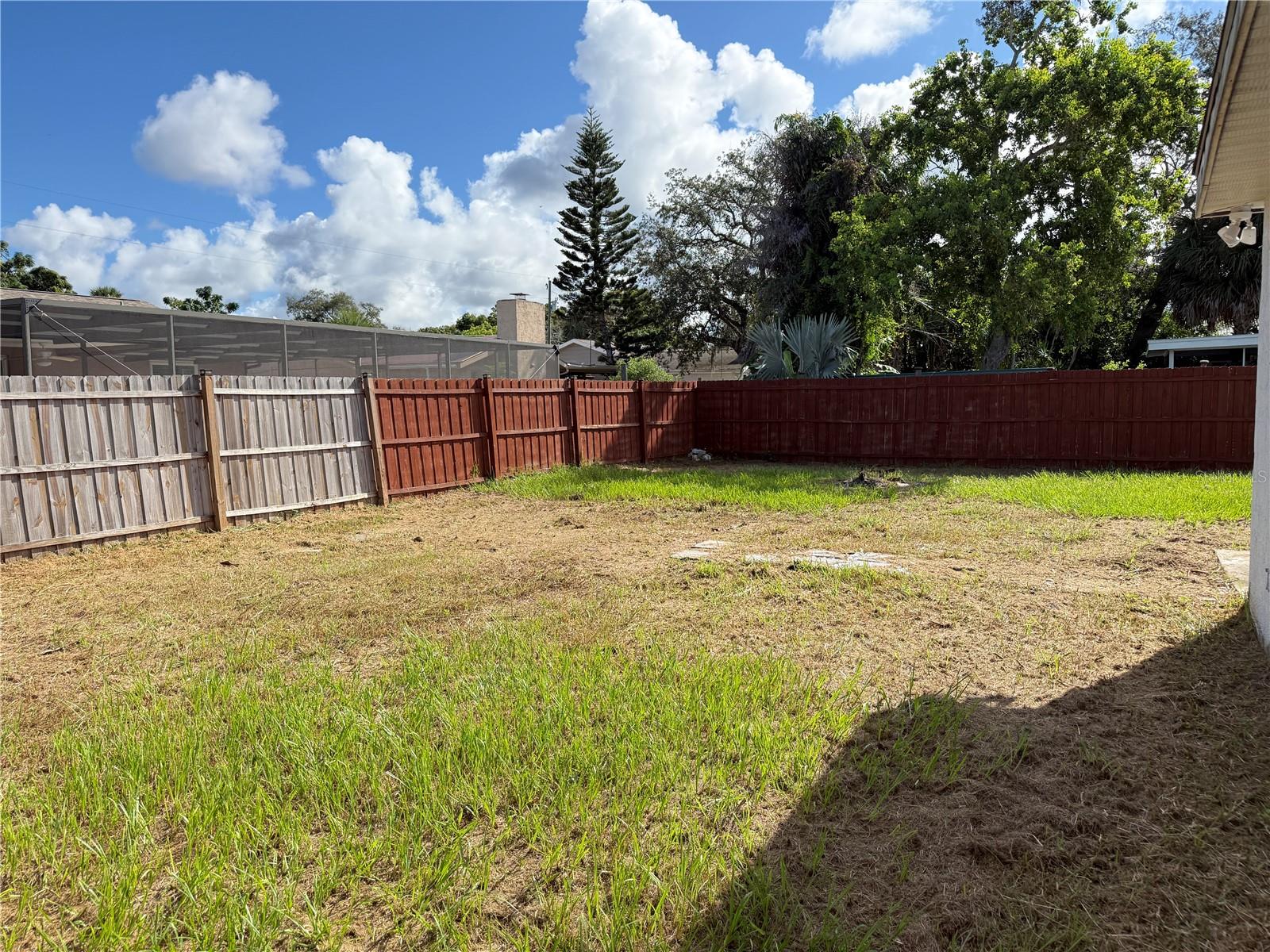 8611 LONGBOAT LN — photo 4