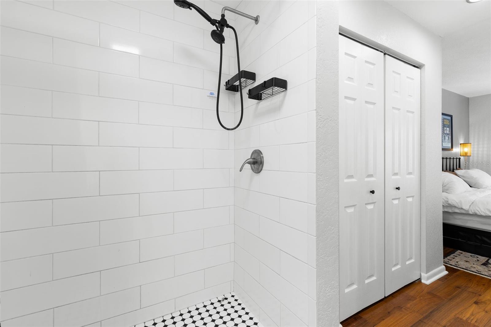 484 SANTA CRUZ PL NE #E — photo 18
