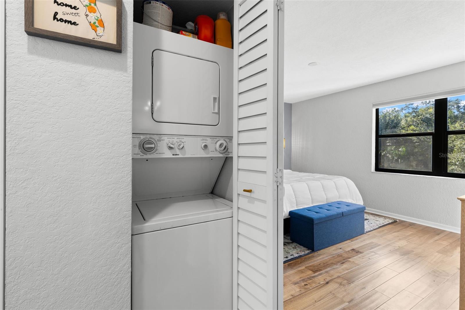484 SANTA CRUZ PL NE #E — photo 20