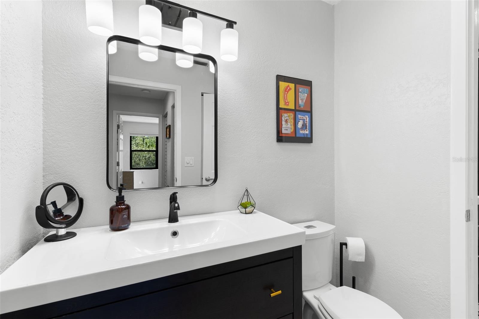 484 SANTA CRUZ PL NE #E — photo 19
