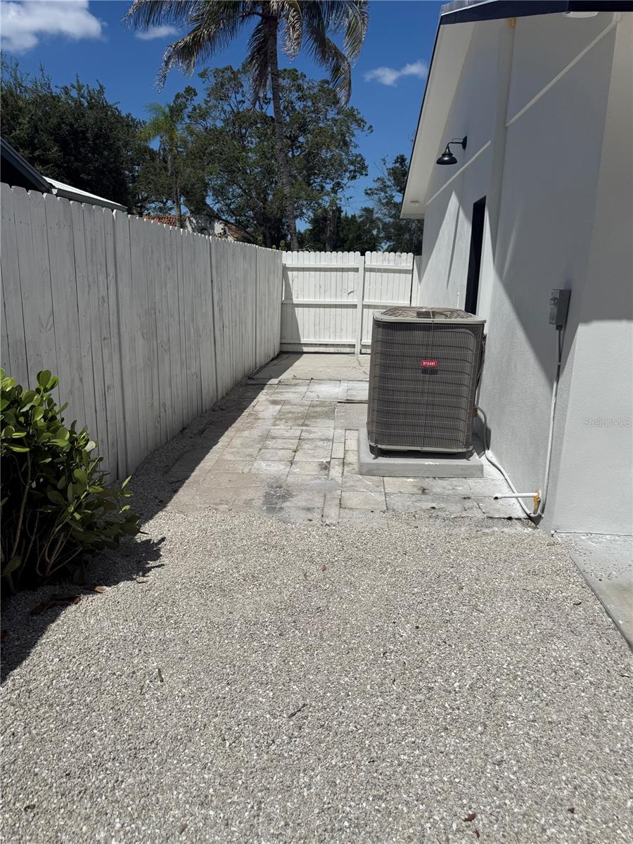 1822 2ND AVE E — photo 31