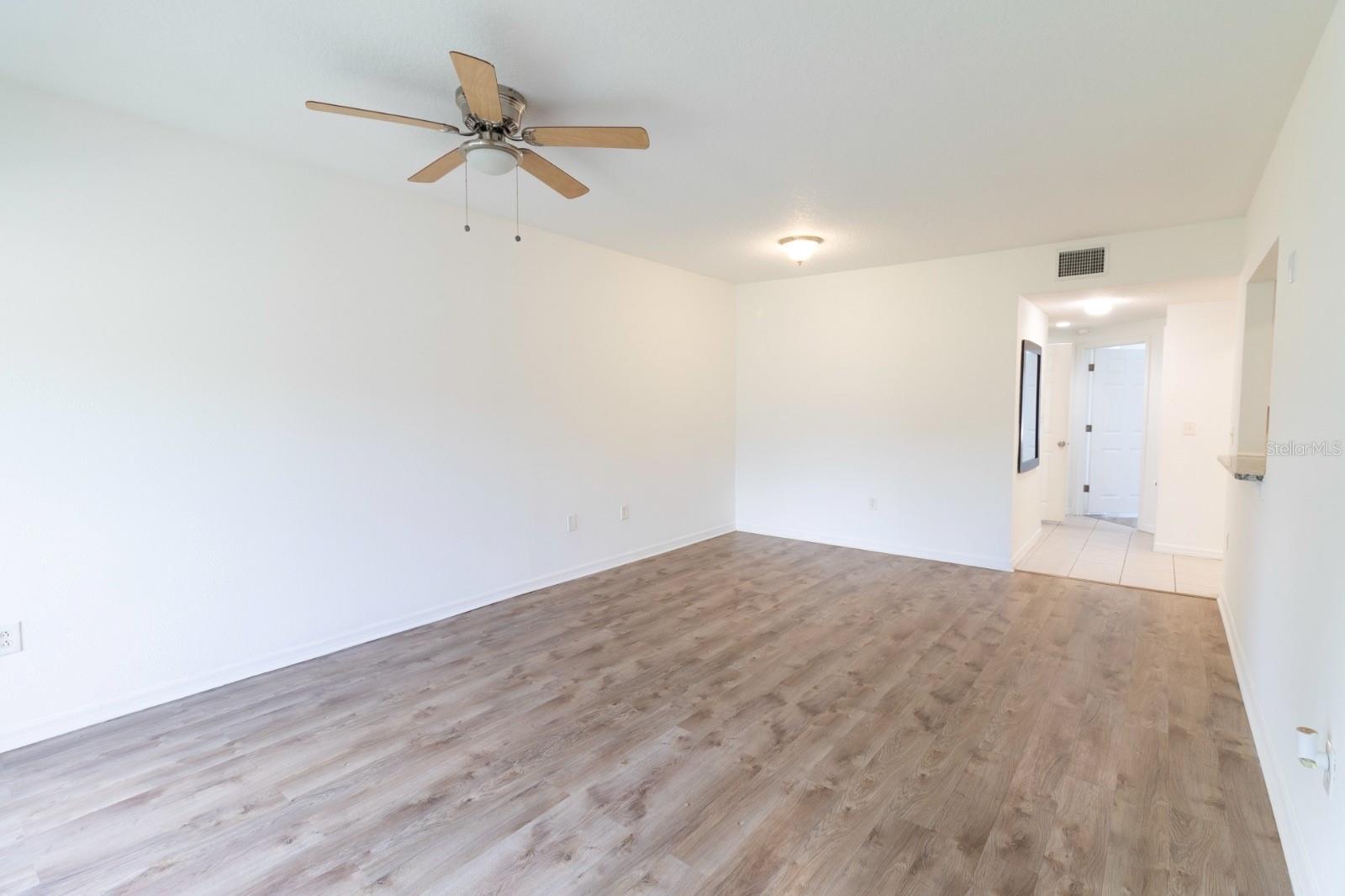 9510 NEWDALE WAY #102 — photo 6