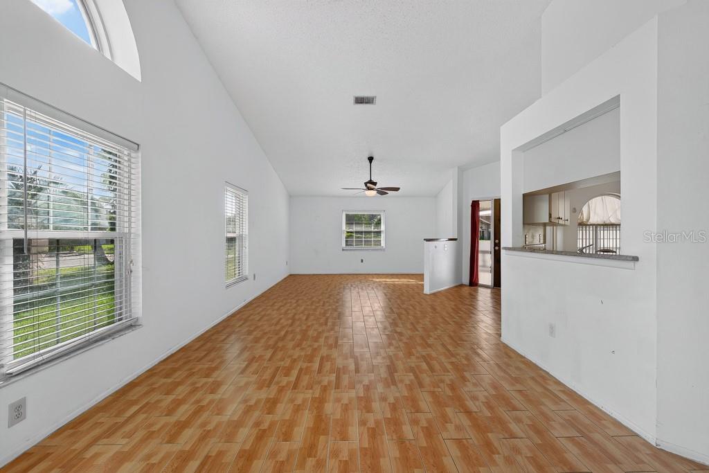 12007 MISTY BROOK CT — photo 8