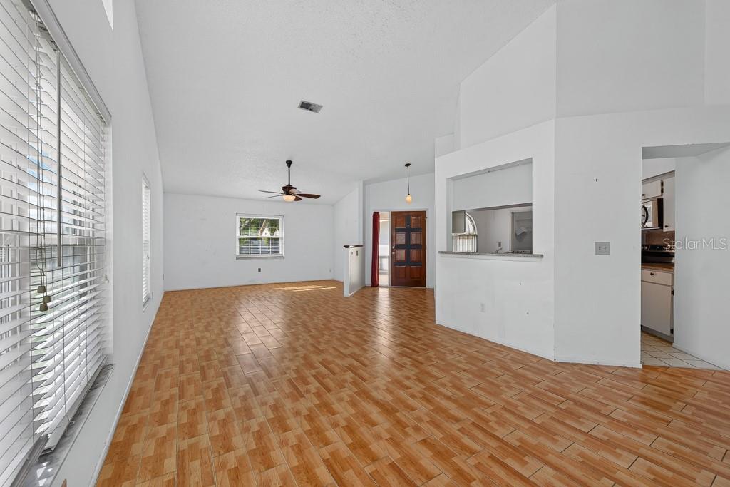 12007 MISTY BROOK CT — photo 9