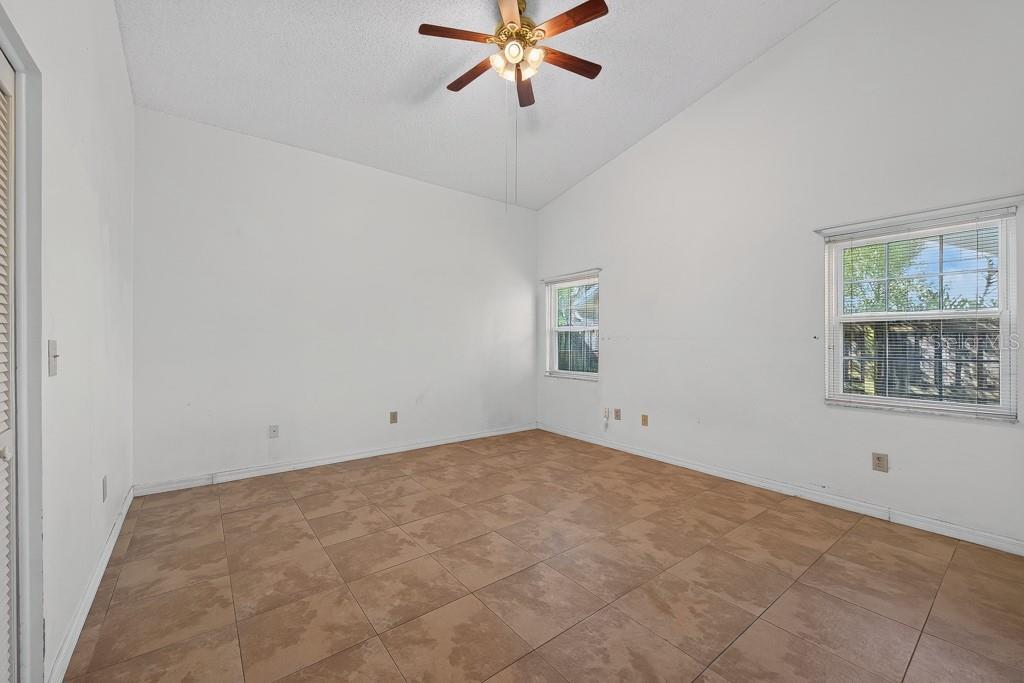 12007 MISTY BROOK CT — photo 28
